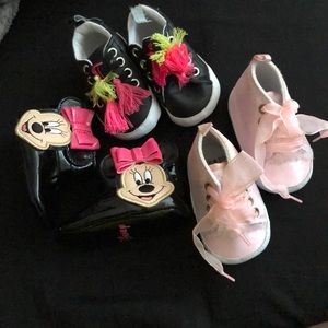 3 pairs of baby shoes